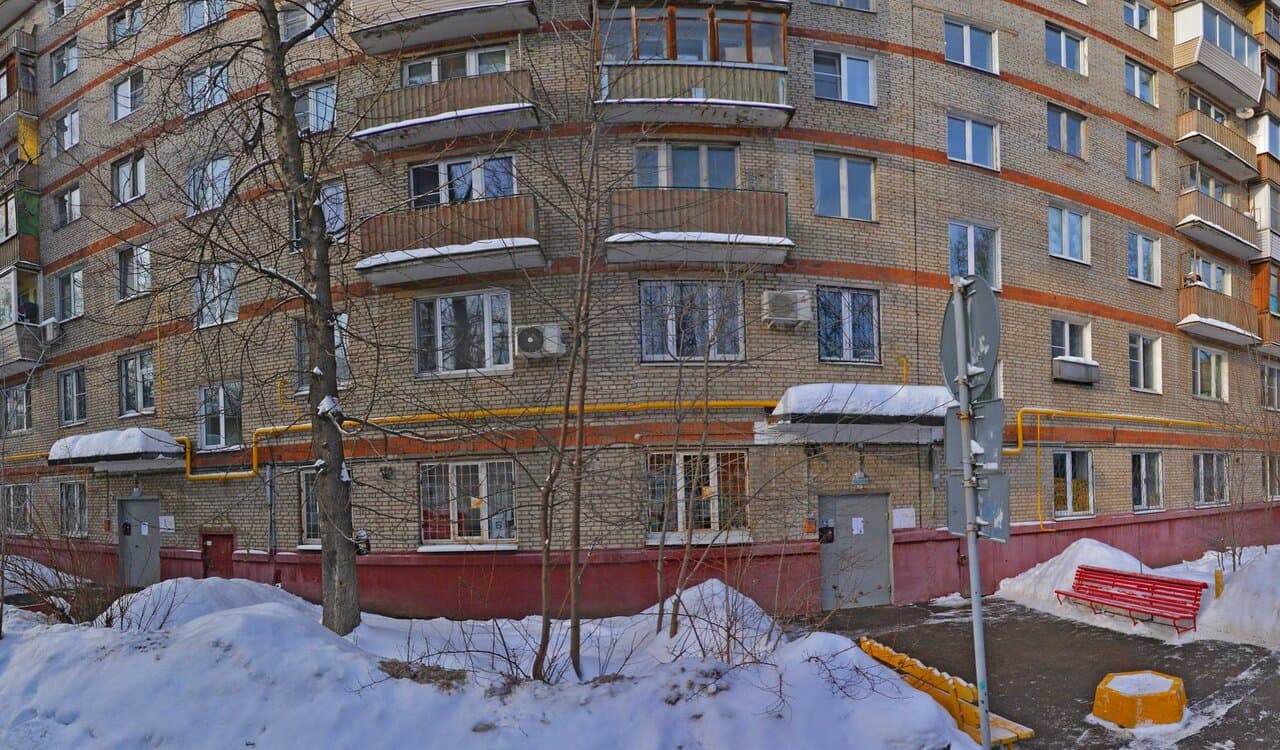 г. Москва, ул. Панферова, 12