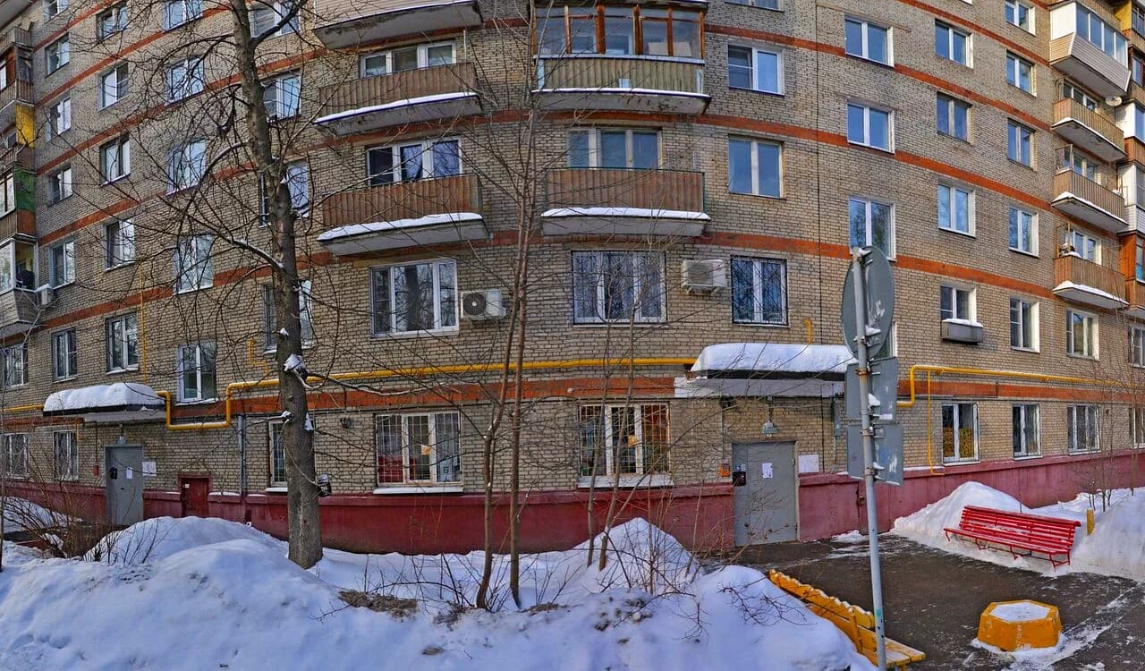 г. Москва, ул. Панферова, 12